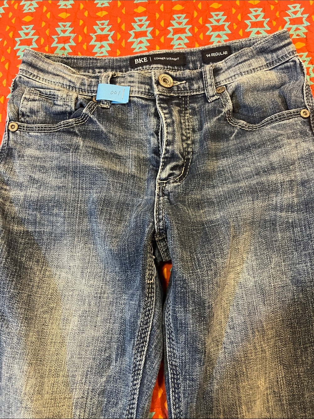 BKE Men’s Washed Blue Straight Jeans